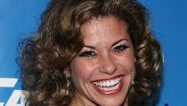 Rachelle Raks DANCEMOMS comes to Montforts